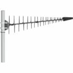 LPDA-500 Ultra-Breitband 5G Richtantenne von Poynting montiert