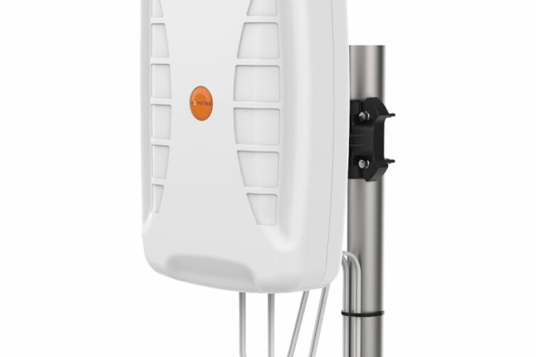XPOL-24 4x4 MIMO 5G Richtantenne von Poynting