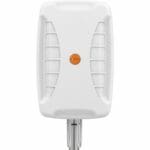 Front Ansicht der XPOL-24 4x4 MIMO 5G Richtantenne von Poynting